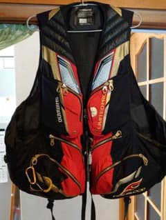 シマノ リミテッドプロ Firebloodベスト 2XLのサムネイル