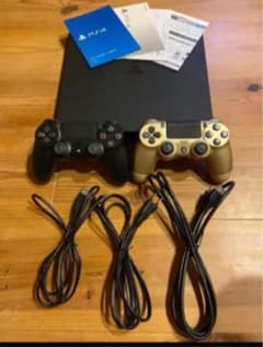 PlayStation®4 ジェット・ブラック 500GB CUH-2100A…のサムネイル