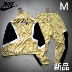 【ＸＬサイズ】新品未使用　NIKE上下セットアップ　ウーブン　バスケ　ベージュ Mサイズ】新品未使用 NIKE上下セットアップ ウーブン バスケ ベージュ