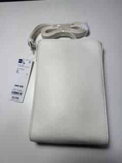 【新品】 GU リアルレザー　ミニショルダーバッグのサムネイル
