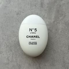 CHANEL N°5 L'EAU ハンドクリーム 50mlのサムネイル