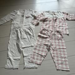 Tomo様専用！！！薄手長袖パジャマ ２セット 90cmのサムネイル