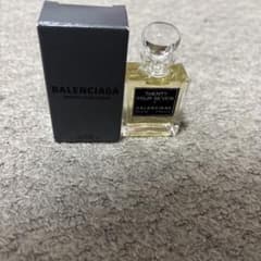新品・未使用】BALENCIAGA TWENTY FOUR SEVEN 香水 - メルカリ