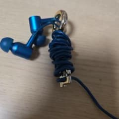青色 有線イヤホン インイヤー型のサムネイル