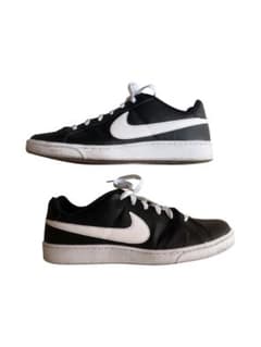 NIKE コートロイヤル ブラック ホワイト 28cm スニーカーのサムネイル