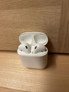 AirPods2 本体 ホワイト ジャンク品 - メルカリ