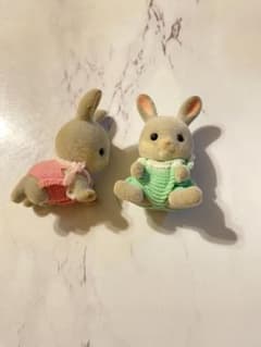 シルバニアファミリー　うさぎの赤ちゃんのサムネイル