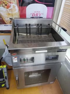 業務用フライヤー　配達料金込みの金額です！のサムネイル