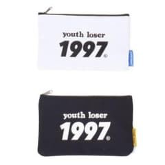 新品・未開封‼️youth loser ホワイトポーチ‼️のサムネイル