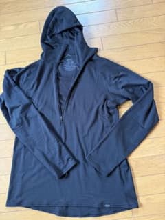 T*U様 パタゴニア Capilene 4 expedition weightのサムネイル
