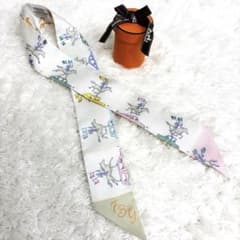 HERMES TWILLY エルメス パラードペルル シルク 箱付き HERMES TWILLY エルメス パラードペルル シルク 箱付き - メルカリ