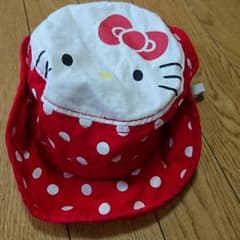 ぴーさく様専用☆キティちゃん   帽子    52㎝のサムネイル