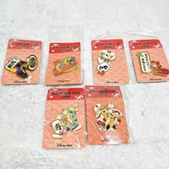 DisneyStore 2006 ハッピーニューイヤー ピンバッジ まとめ売り DisneyStore 2006 ハッピーニューイヤー ピンバッジ まとめ売り - メルカリ