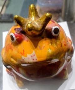 POMME PIDOU（ ポンピドゥ）☆ 貯金箱☆陶器製☆ かえる - メルカリ