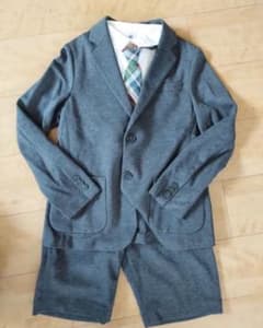 男の子 スーツのサムネイル