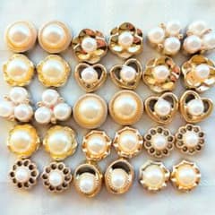 #1610 パールカボション　10~12mm 30個 ピアス　イヤリングのサムネイル