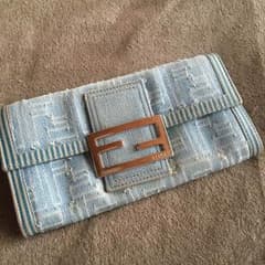 フェンディ 長財布のサムネイル