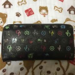 ワンピースの財布のサムネイル