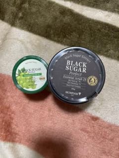 SKINFOOD BLACK SUGAR Perfect 210g & 50gのサムネイル