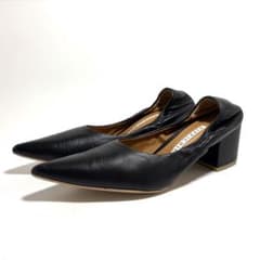 美品 PIPPICHIC ポインテッドトゥ ハイヒール パンプス 黒 24 極美品☆PIPPICHIC PINA ポインテッドトゥ ギャザー パンプス 23