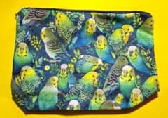 10/10まで値下げ中　リアルセキセイインコ　ポーチのサムネイル