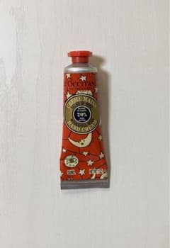 【値下げ中】ロクシタン ジョイフルスター シア ハンドクリーム ローズ 30mlのサムネイル
