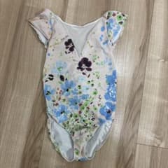 stina 花柄 Vネック バレエレオタード 130-140 - メルカリ