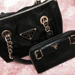 PRADA 鞄 財布 セット 値段交渉お気軽に！のサムネイル