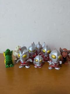 【バンダイ】ウルトラマンフィギュア9体セットのサムネイル