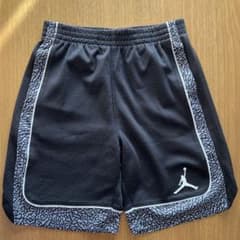 JORDANメッシュハーフパンツ110cm(6-7YRS)のサムネイル