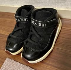 Jordan 11 キッズ　16cmのサムネイル