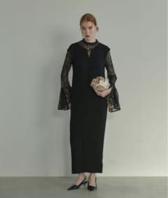 ANDRESD bell sleeve slit dress ブラックドレスのサムネイル