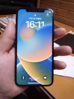 Apple iPhone ブラック 6.1インチ 本体のサムネイル
