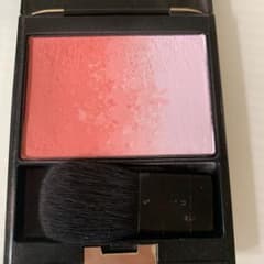 SUQQU ピュアカラーブラッシュ チーク 春菫のサムネイル