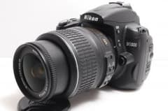 手振れ補正♥自撮り撮影＆スマホ転送OK⭐️Nikon D5000⭐️のサムネイル