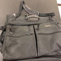 TUMI 衣装バックのサムネイル