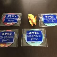 ブースターフィギアとポケモンコレクションシール4枚（未開封）のサムネイル