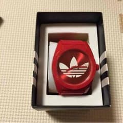 アディダス腕時計赤のサムネイル