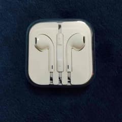 iPhone5s 純正イヤホン 未使用のサムネイル