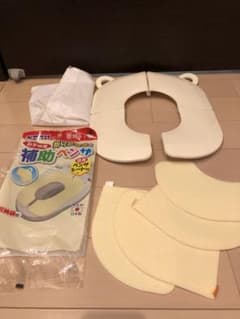 【milky様専用】サンコー 折りたたみ式補助便座のサムネイル