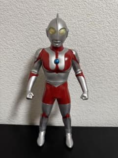【非売品】ウルトラマン　ソフビ　フィギュアのサムネイル