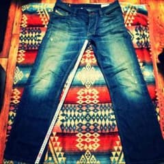★激安★DIESEL(ディーゼル)LARKEEデニムのサムネイル