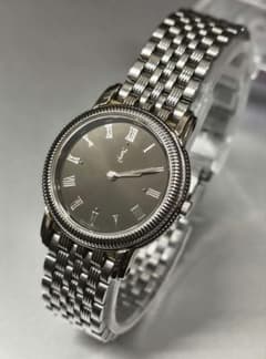 稼働品 イヴサンローラン 腕時計 黒 シルバー YSL 5421-F46452 稼働品 イヴサンローラン 腕時計 黒 シルバー YSL 5421-F46452 - メルカリ