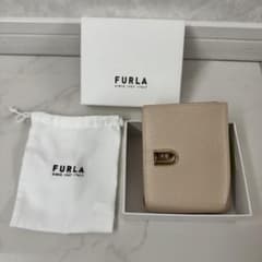 FURLA 二つ折り財布 ベージュのサムネイル