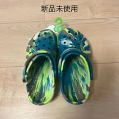 Crocs キッズサンダル C12 グリーン/ブルー/ブラウンのサムネイル