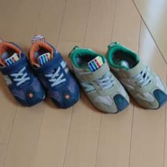 イフミー２足セット　スニーカー18センチ、18.5センチのサムネイル