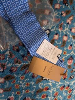 幾何学模様 青 ネクタイ 新品のサムネイル