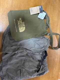 THE NORTH FACE ショートパンツとバッグセットのサムネイル
