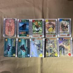 昆虫王者ムシキング ムシ、ワザカード&むしつかいのあかし - メルカリ