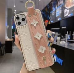 【大人気商品☆】お洒落  花柄  iPhoneケース 白ピンク 黒のサムネイル